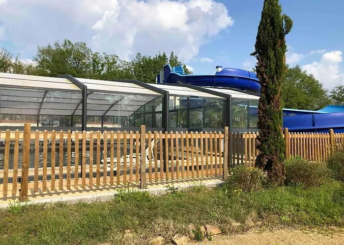 M.home Confort F027 2chbr/5pers